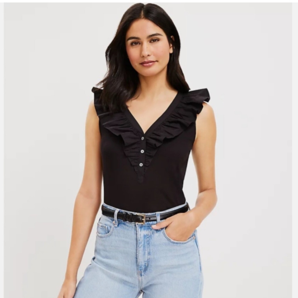 Loft Ruffle Collar Tank – Black / Large